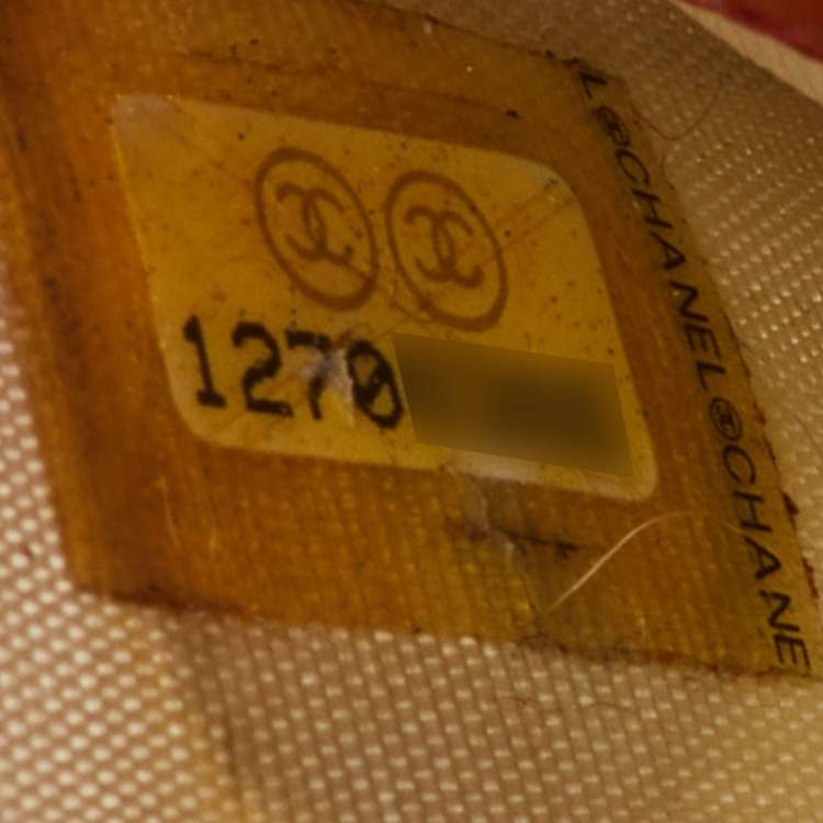 Pre Owned Chanel Red Patent Leather Interlocking CC Logo Card Case