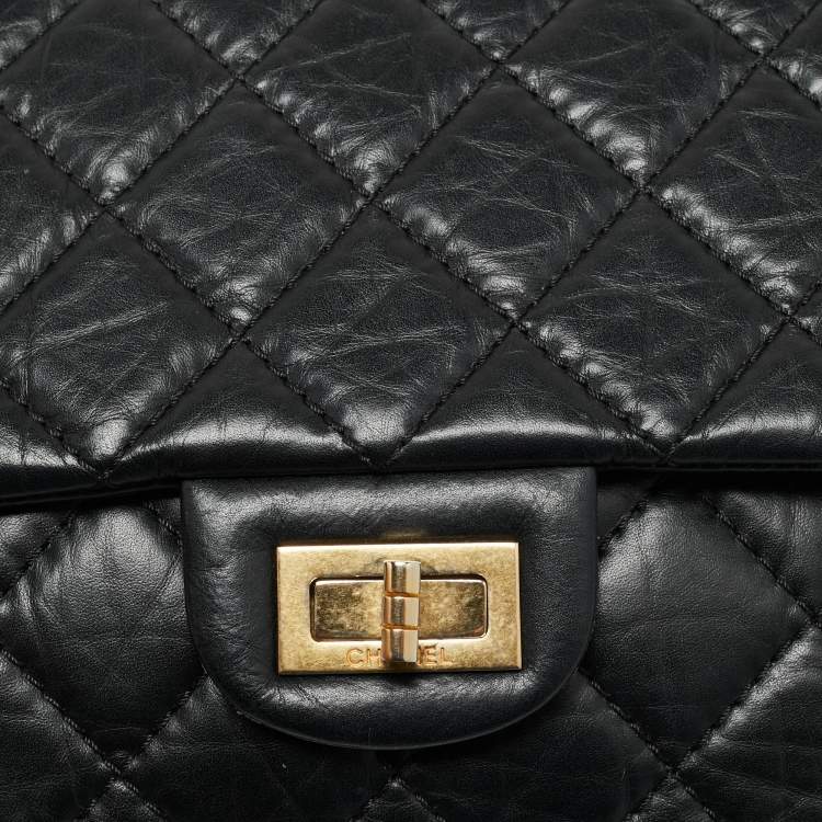 Pre Owned Chanel Black Quilted Aged Leather Classic 226 Reissue 2.55 Flap Bag