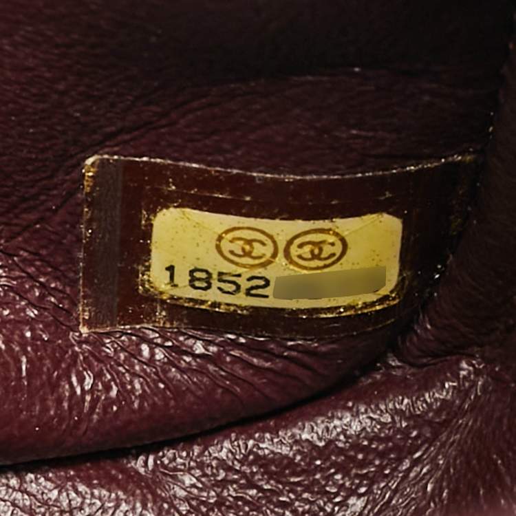 Pre Owned Chanel Black Quilted Aged Leather Classic 226 Reissue 2.55 Flap Bag