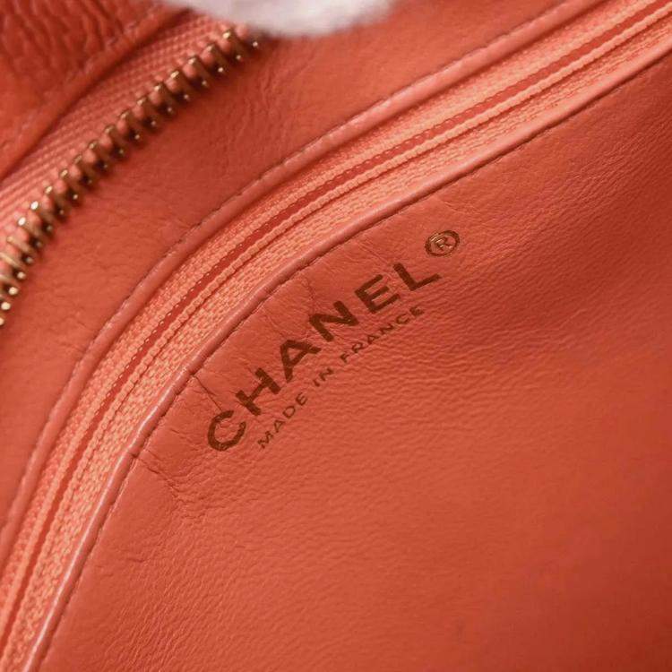 Pre Owned Chanel Pink Calfskin Medallion Tote Handbag