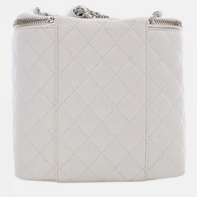 Pre Owned Chanel White Large Quilted Lambskin Top Handle Jewelry Box With Chain