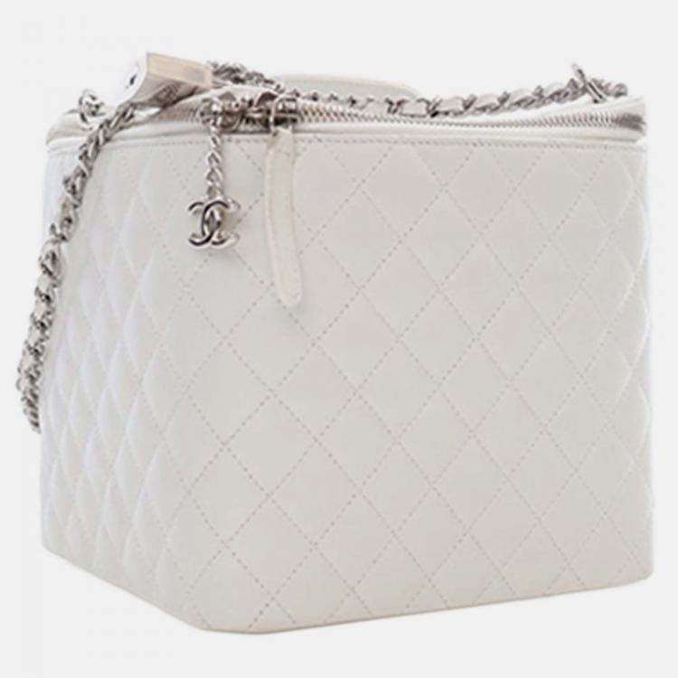 Pre Owned Chanel White Large Quilted Lambskin Top Handle Jewelry Box With Chain
