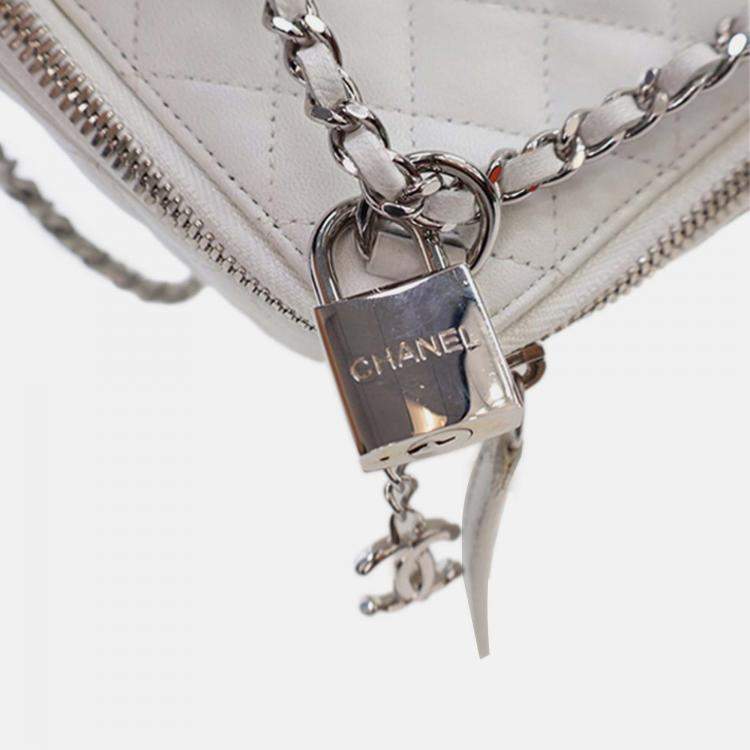 Pre Owned Chanel White Large Quilted Lambskin Top Handle Jewelry Box With Chain