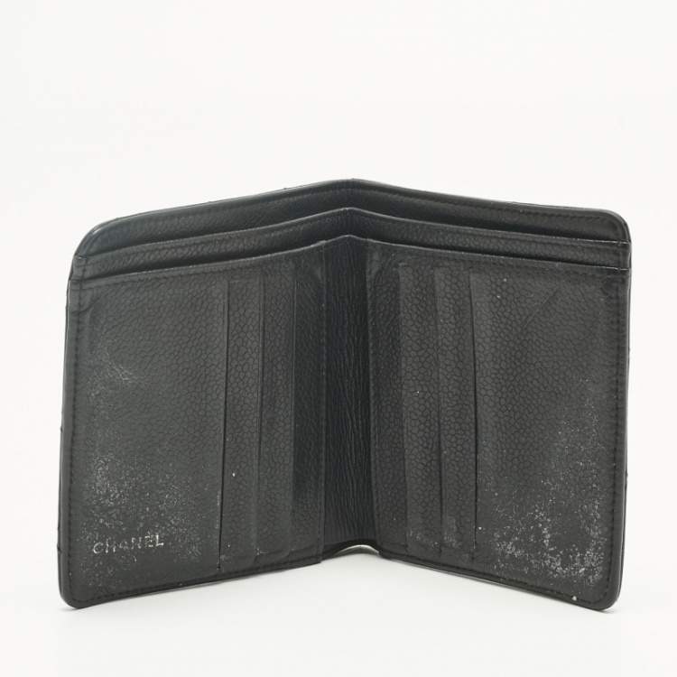 Pre Owned Chanel Black Quilted Leather CC Bifold Wallet