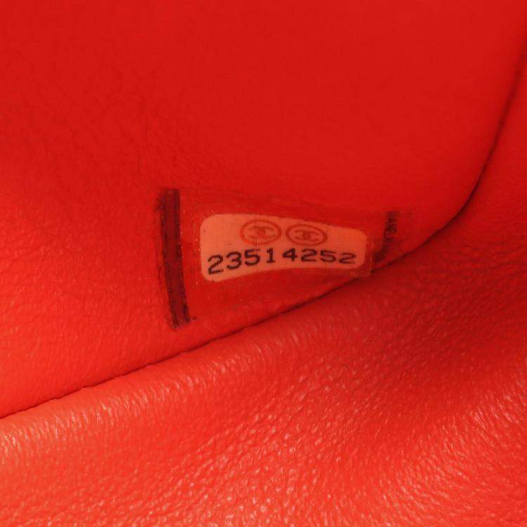 مملوكة مسبقًا Chanel Classic Double Flap Medium Red Leather Shoulder Bag