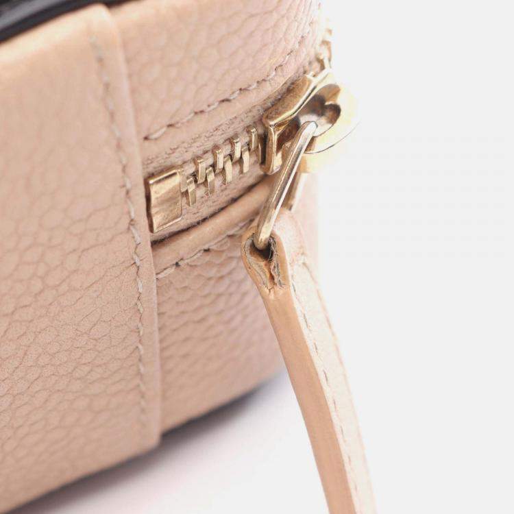 Pre Owned Chanel Filigree Pink/Black Leather Shoulder Bag