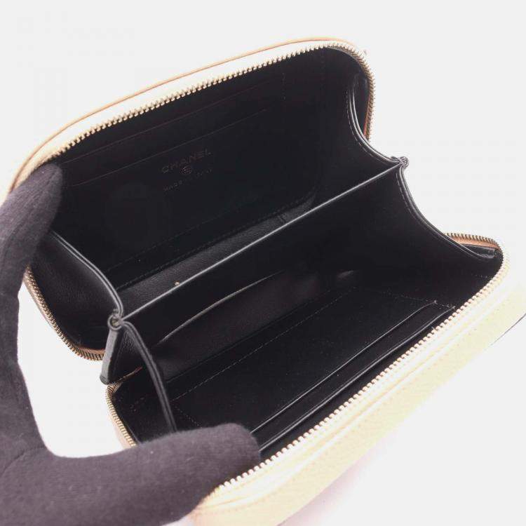 Pre Owned Chanel Filigree Pink/Black Leather Shoulder Bag