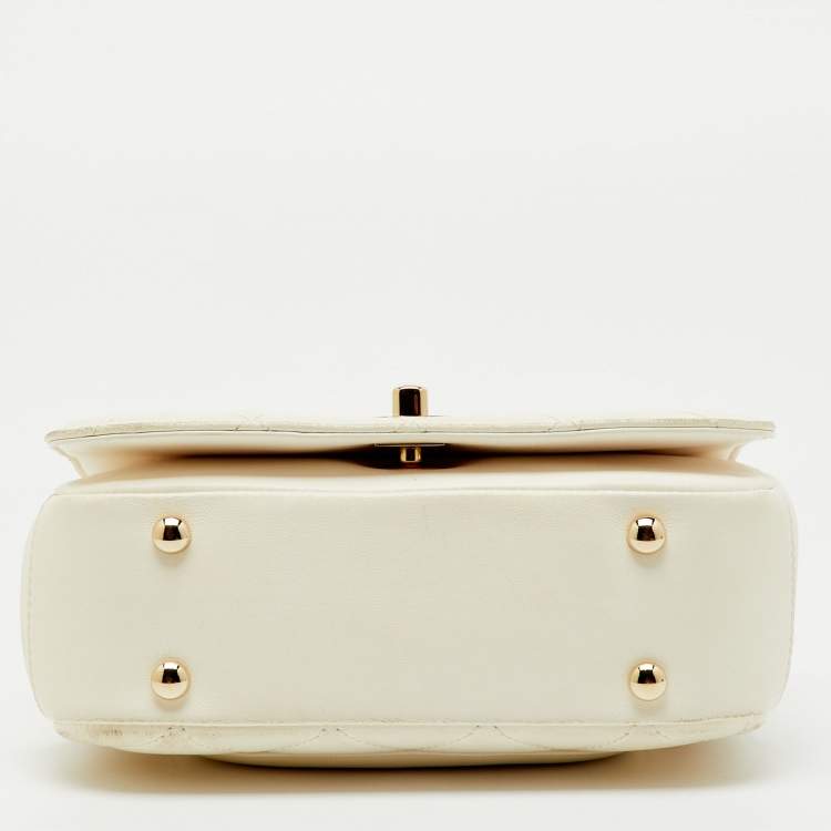 Pre Owned Chanel White Quilted Leather Mini Carry Chic Flap Bag