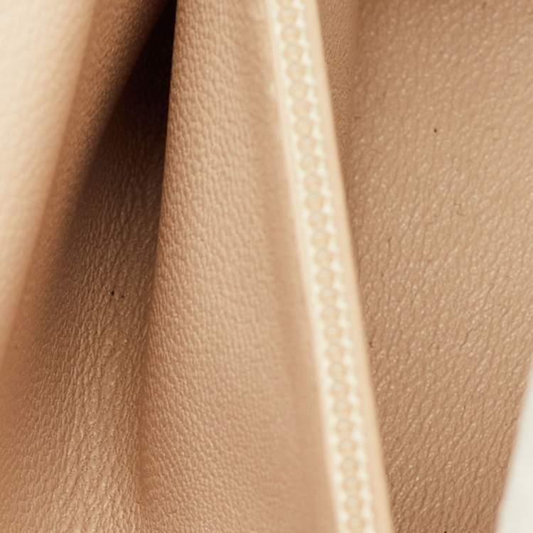 Pre Owned Chanel White Quilted Leather Mini Carry Chic Flap Bag