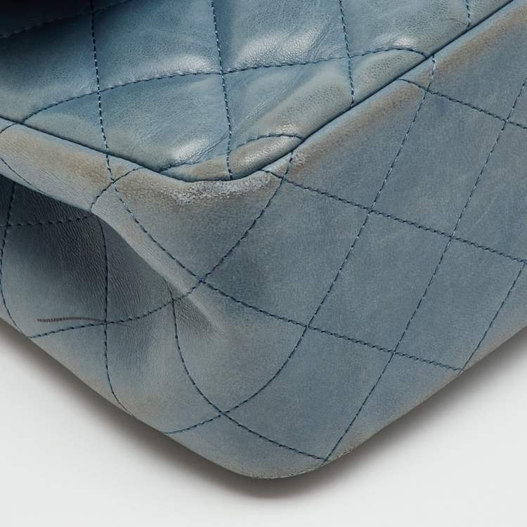Pre Owned Chanel Blue Quilted Leather Jumbo Classic Double Flap Bag