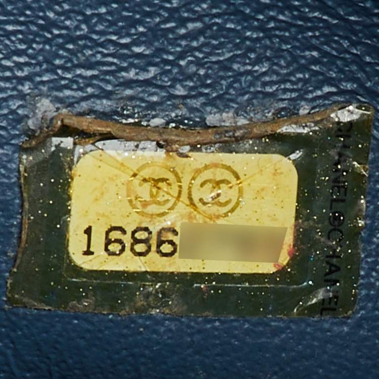 Pre Owned Chanel Blue Quilted Leather Jumbo Classic Double Flap Bag