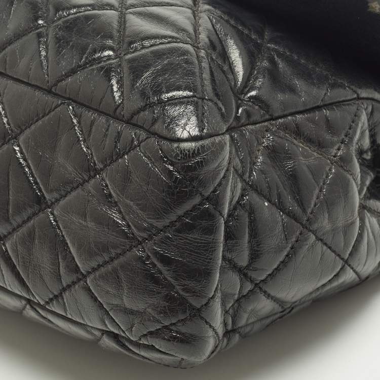 Pre Owned Chanel Black/Burgundy Quilted Glazed Leather Medium Castle Rock Top Handle Bag