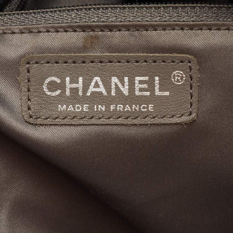 Pre Owned Chanel Black Quilted PVC and Shearling Fur CC Fanny Chain Shopper Tote