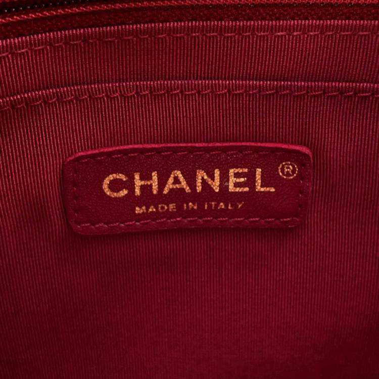 Pre Owned Chanel Matelasse Chain Backpack Red Lambskin