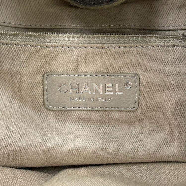 Pre Owned Chanel Deauville Drawstring Shoulder Black/Gray/White Canvas