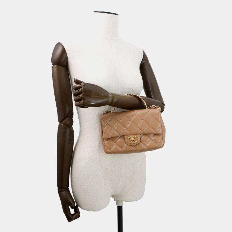 Pre Owned Chanel Matelasse Top Handle 2-Way Chain Shoulder Bag Beige Shiny Lambskin Size Small