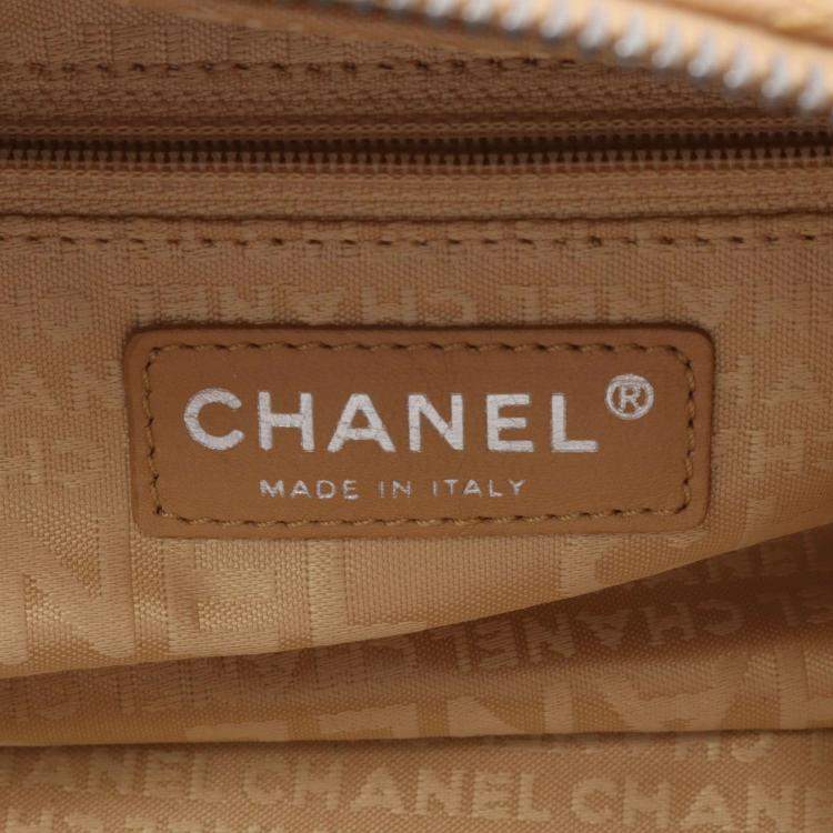 Pre Owned Chanel Chocolate Bar Shoulder Bag Calfskin Leather Beige