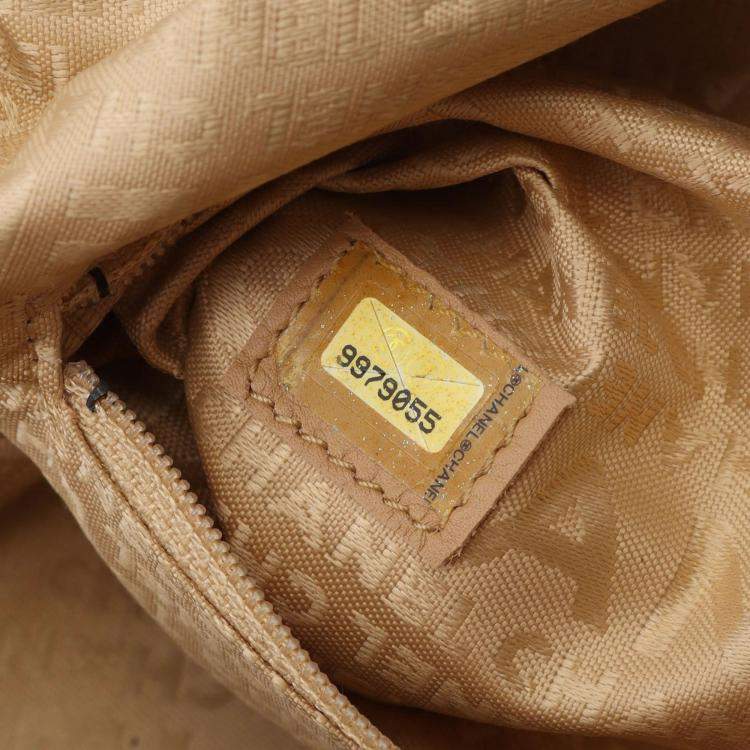 Pre Owned Chanel Chocolate Bar Shoulder Bag Calfskin Leather Beige