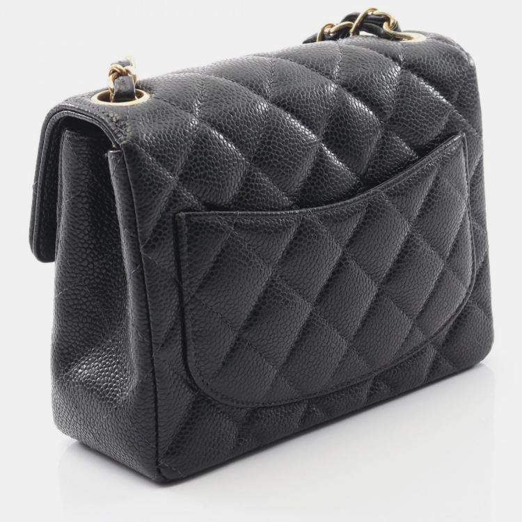 Pre Owned Chanel Mini Matelasse Chain Shoulder Bag Calfskin Leather Black