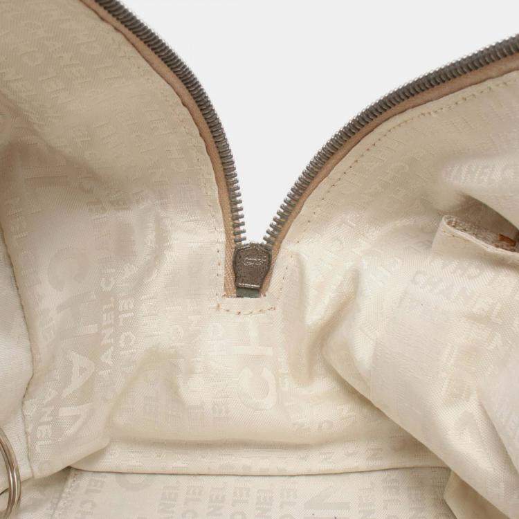 Pre Owned Chanel Chocolate Bar Hand Shoulder Bag Leather Calfskin Beige