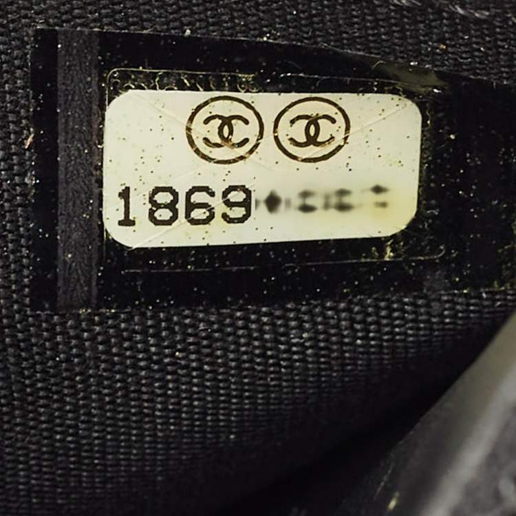 Pre Owned Chanel Black Caviar Leather CC Wallet On Chain