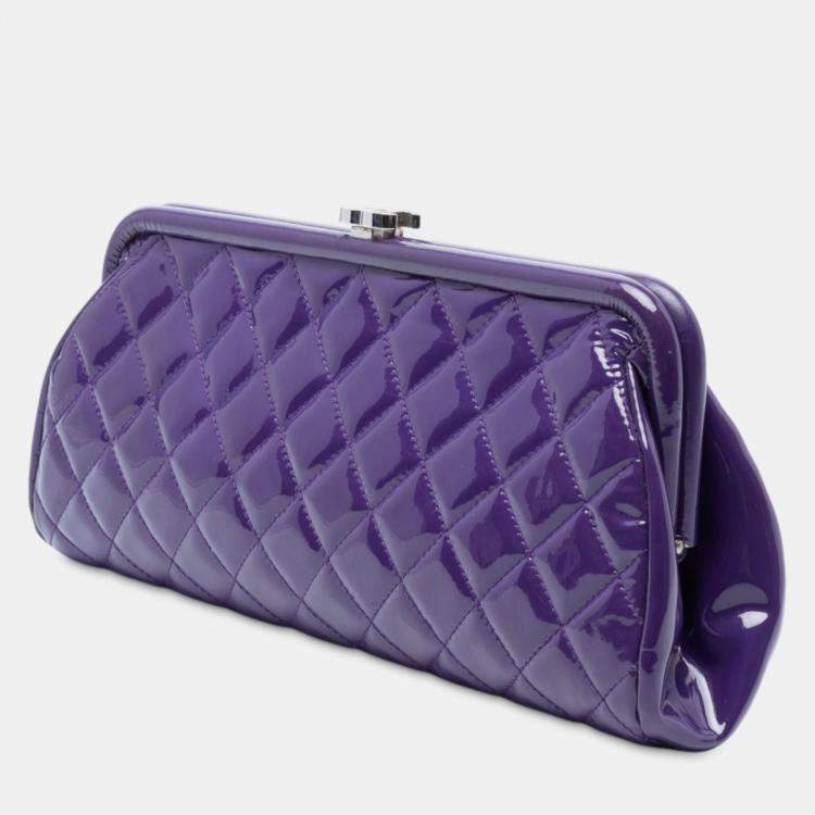 Pre Owned Chanel Purple CC Quilted Patent Kiss Lock Clutch