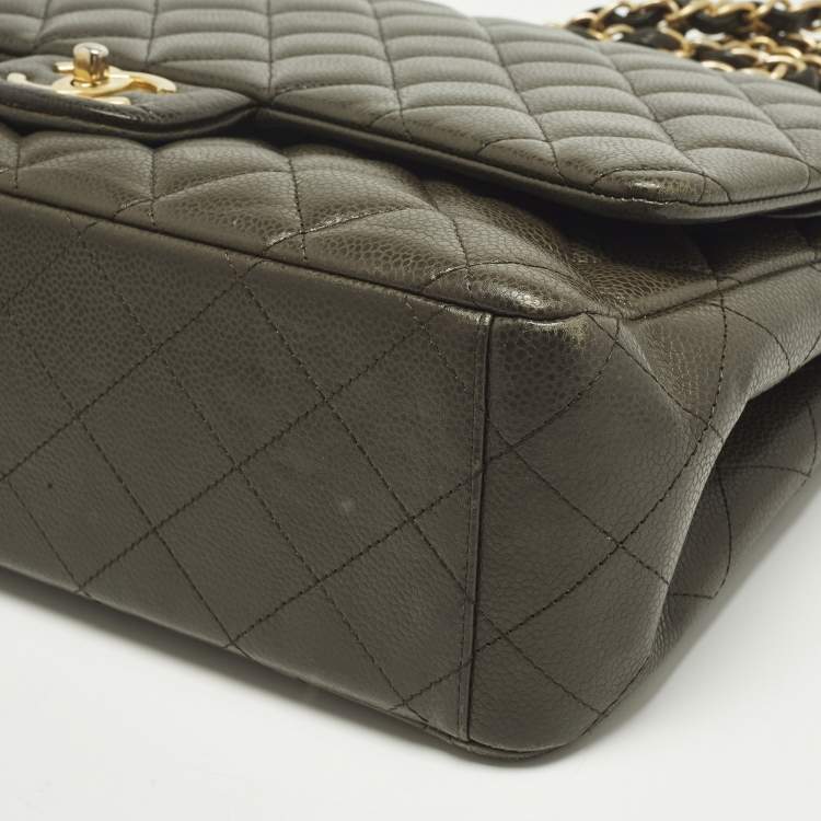 Pre Owned Chanel Classic Double Flap Maxi Green Quilted Caviar Leather Bag