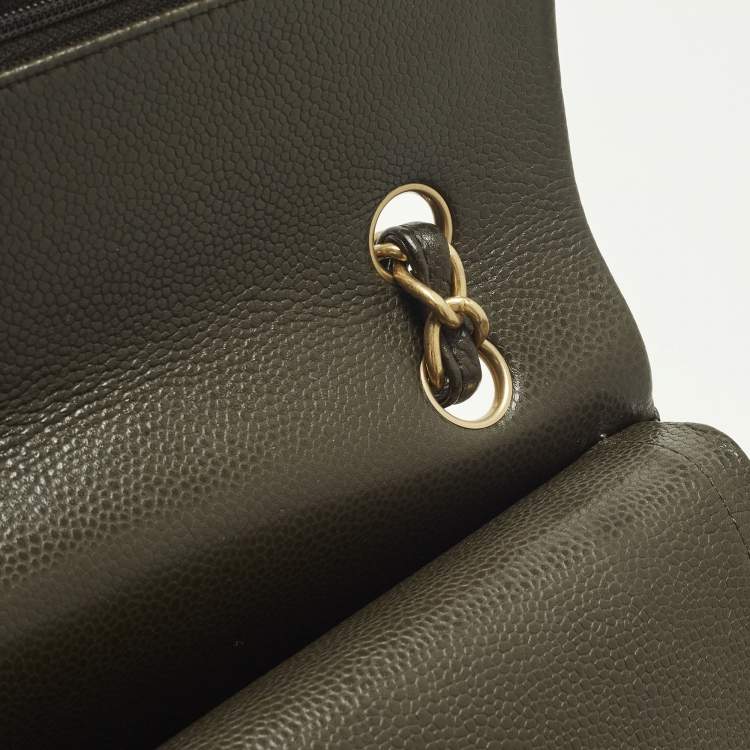 Pre Owned Chanel Classic Double Flap Maxi Green Quilted Caviar Leather Bag
