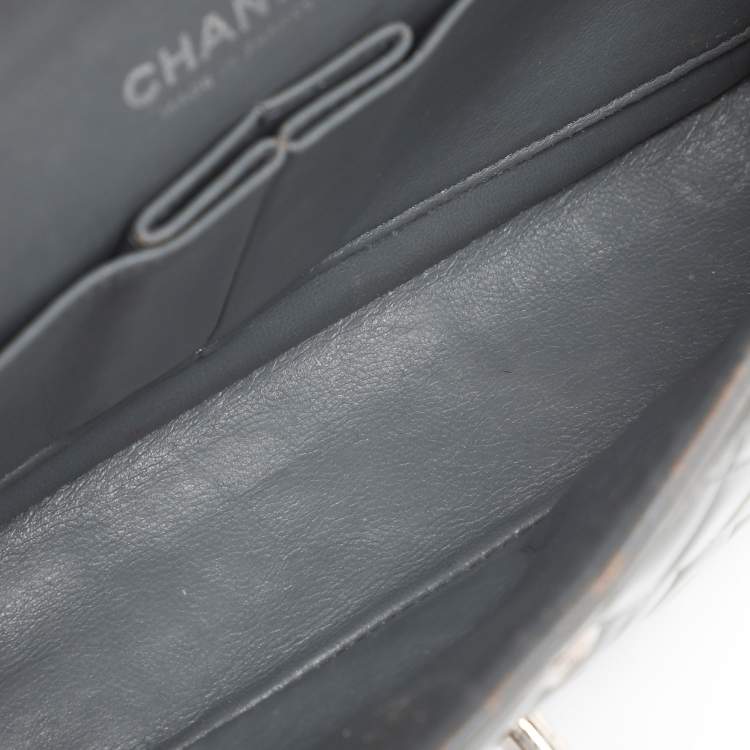 Pre Owned Chanel Classic Double Flap Medium Patent Leather Flap Bag