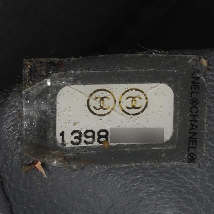 Pre Owned Chanel Classic Double Flap Medium Patent Leather Flap Bag