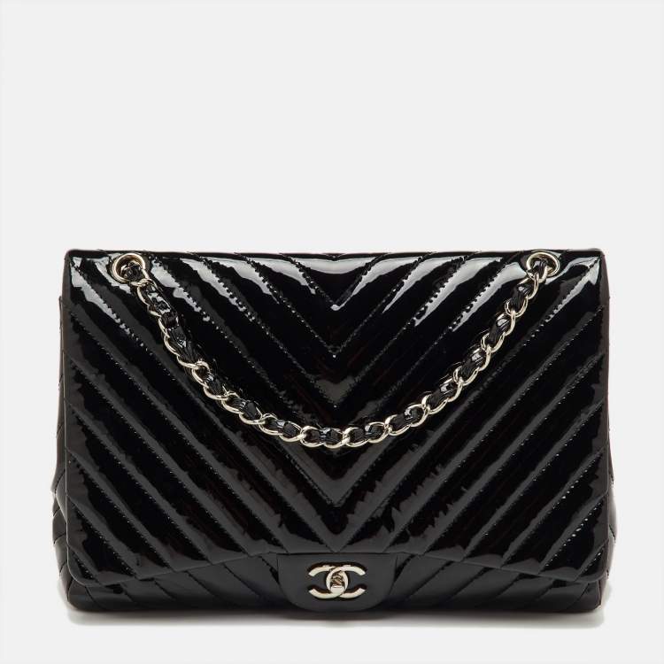 Pre Owned Chanel Black Chevron Patent Leather Maxi Classic Single Flap Bag