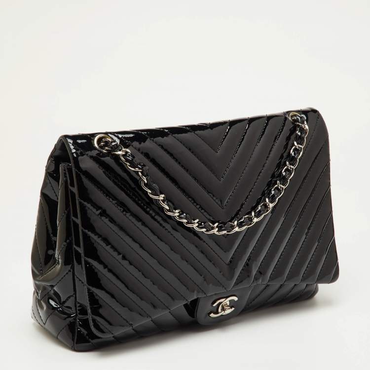 Pre Owned Chanel Black Chevron Patent Leather Maxi Classic Single Flap Bag