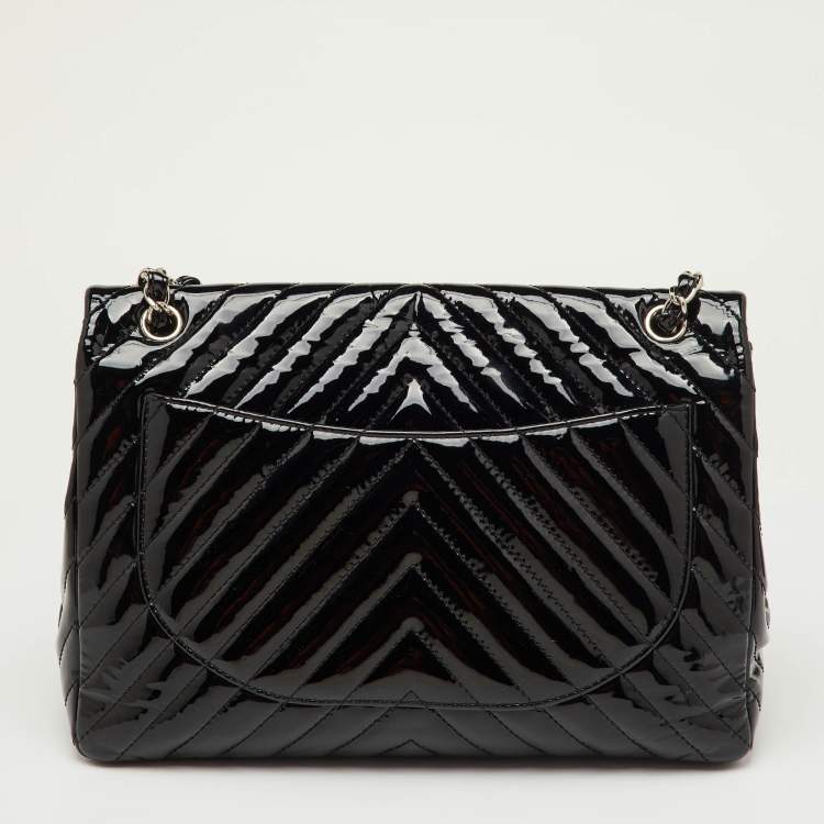 Pre Owned Chanel Black Chevron Patent Leather Maxi Classic Single Flap Bag