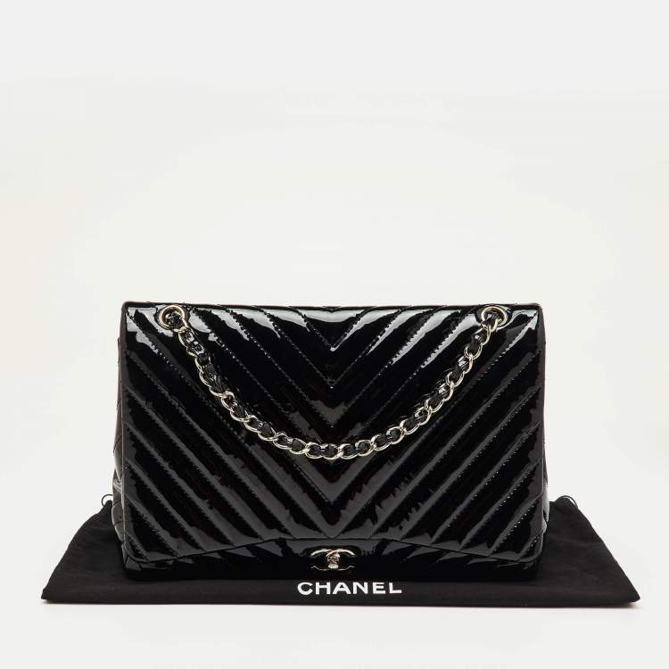Pre Owned Chanel Black Chevron Patent Leather Maxi Classic Single Flap Bag