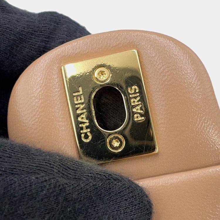 Pre Owned Chanel Beige Matelasse Coco Mark Small Handbag In Shiny Lambskin