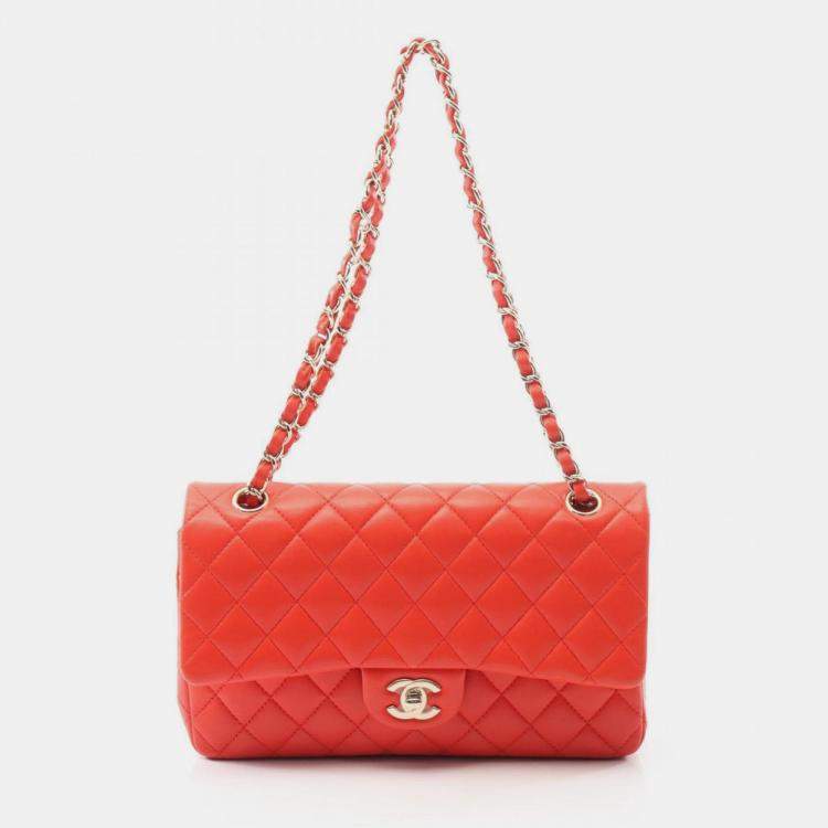 Pre Owned Chanel Matelasse Double Flap Shoulder Bag In Lambskin Leather Red