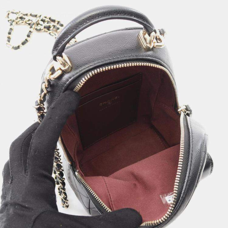 Pre Owned Chanel Matelasse Backpack Calfskin Leather Black