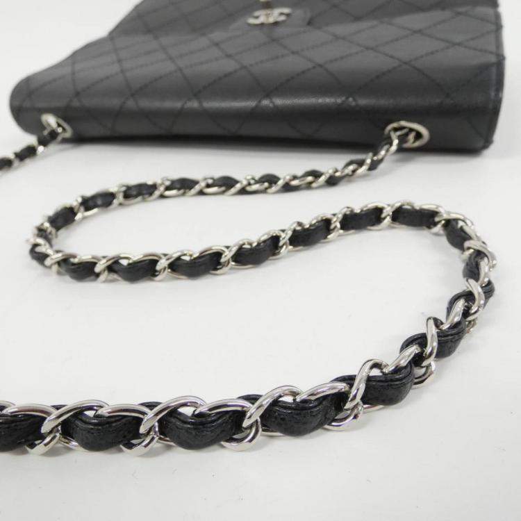 مملوكة مسبقًا Chanel Black Caviar Leather Shoulder Bag