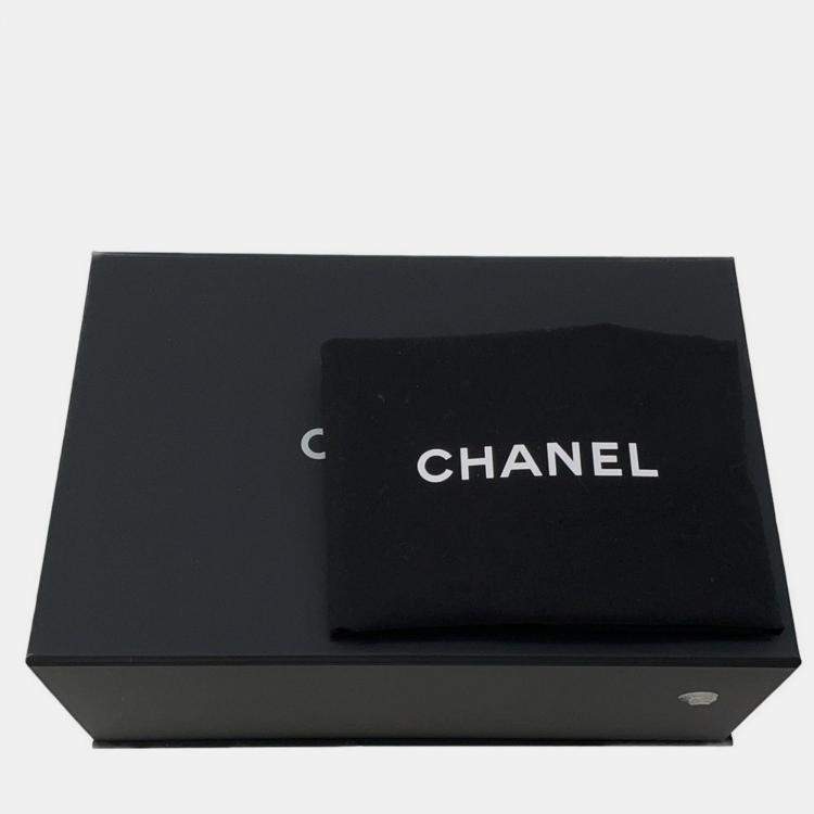 Pre Owned Chanel Mini Matelasse Caviar Leather Chain Shoulder Bag Black