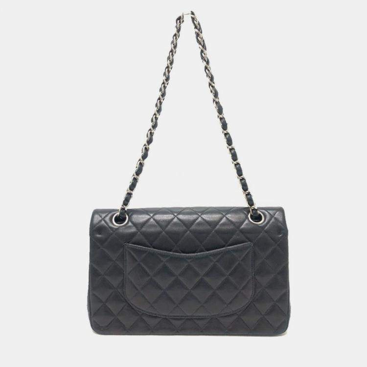 مملوكة مسبقًا Chanel Matelasse 25 Double Chain Flap Shoulder Bag Lambskin Silver Hardware Black
