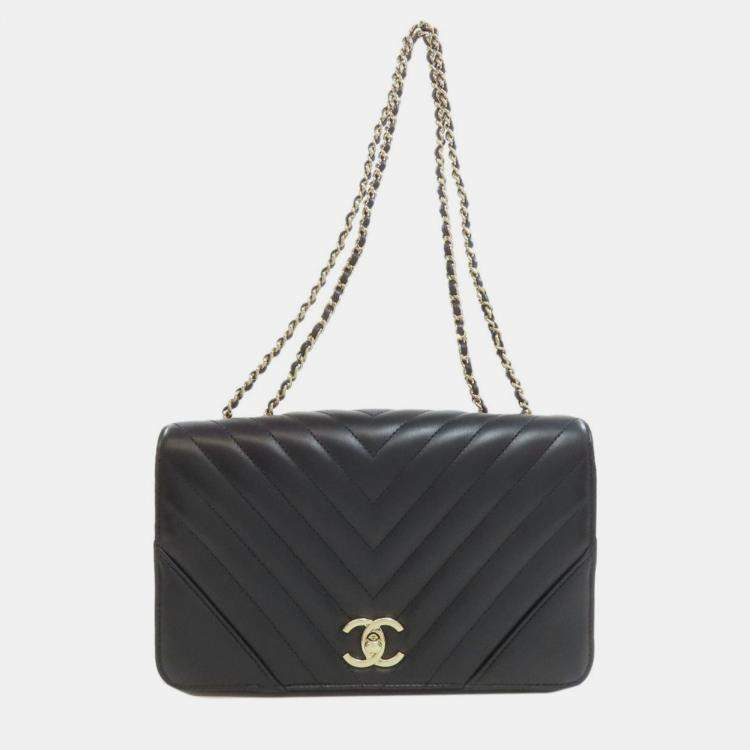 Pre Owned Chanel Chain Shoulder V Stitch Bag Lambskin