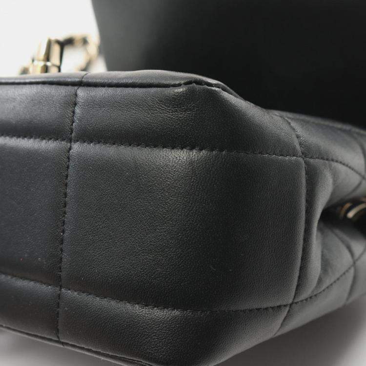 مملوكة مسبقًا Chanel Chocolate Bar Mini Flap Shoulder Bag Lambskin (Sheepskin) Black