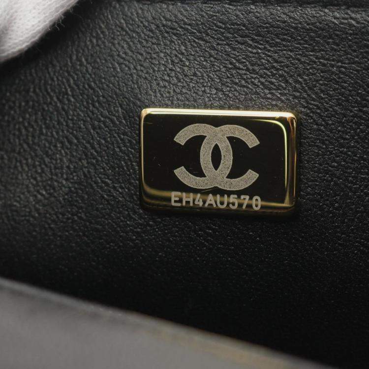 مملوكة مسبقًا Chanel Chocolate Bar Mini Flap Shoulder Bag Lambskin (Sheepskin) Black