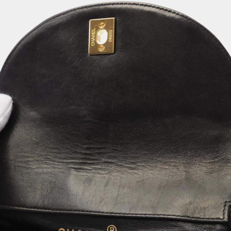 Pre Owned Chanel Matelasse Backpack Lambskin (Sheepskin) Black