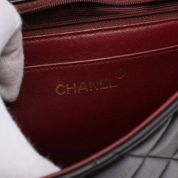 مملوكة مسبقًا Chanel Matelasse Diana Flap Shoulder Bag Lambskin (Sheepskin) Black