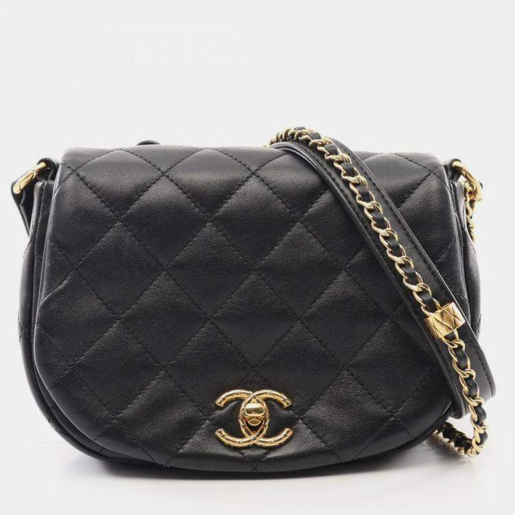 مملوكة مسبقًا Chanel Matelasse Shoulder Bag Lambskin (Sheepskin) Black
