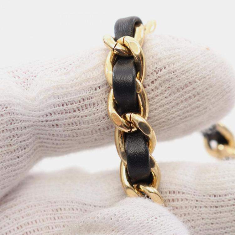 مملوكة مسبقًا Chanel Matelasse Shoulder Bag Lambskin (Sheepskin) Black