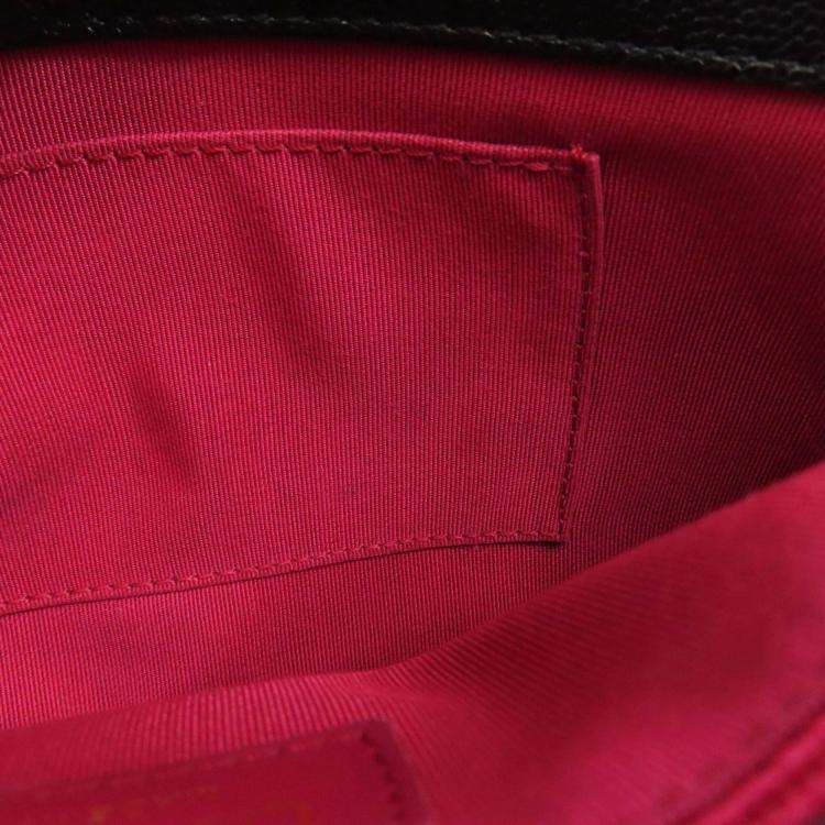 مملوكة مسبقًا Chanel Matelasse Shoulder Bag Grained Calfskin