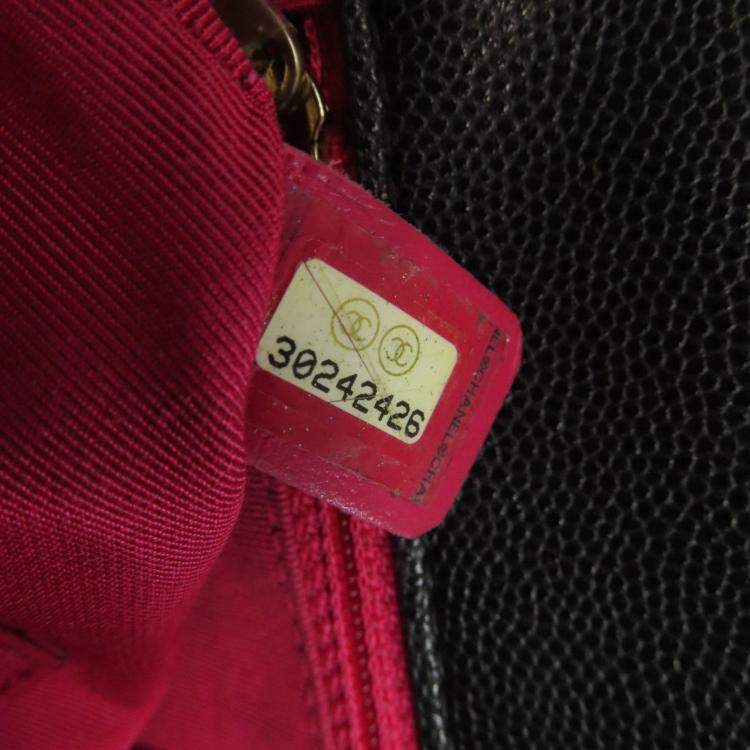 مملوكة مسبقًا Chanel Matelasse Shoulder Bag Grained Calfskin