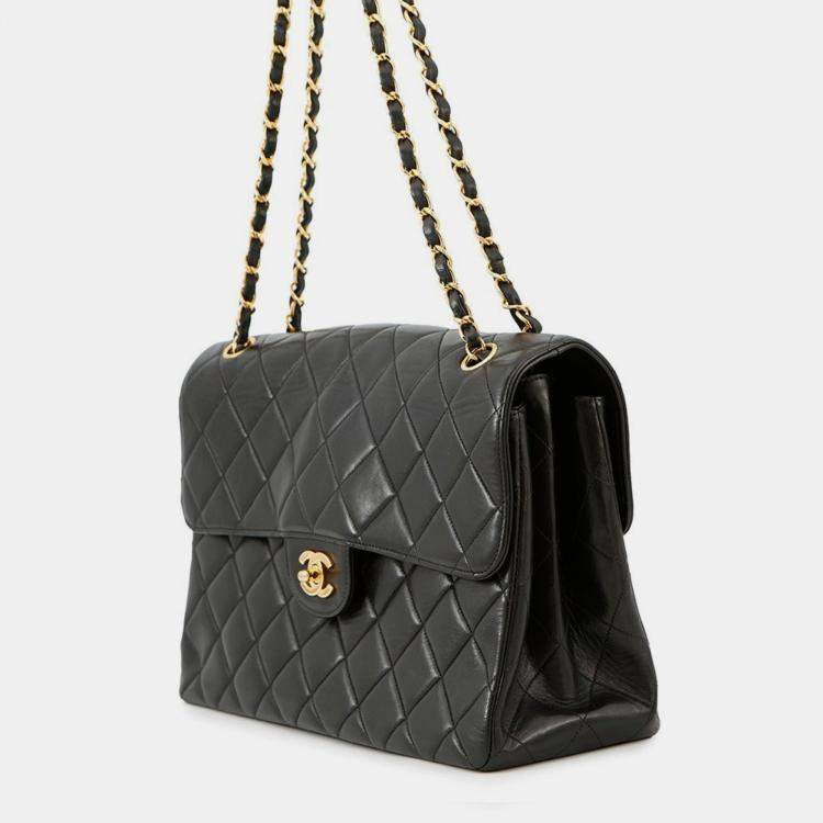 Pre Owned Chanel Chain Shoulder Bag Matelasse Double-Face Lambskin Black